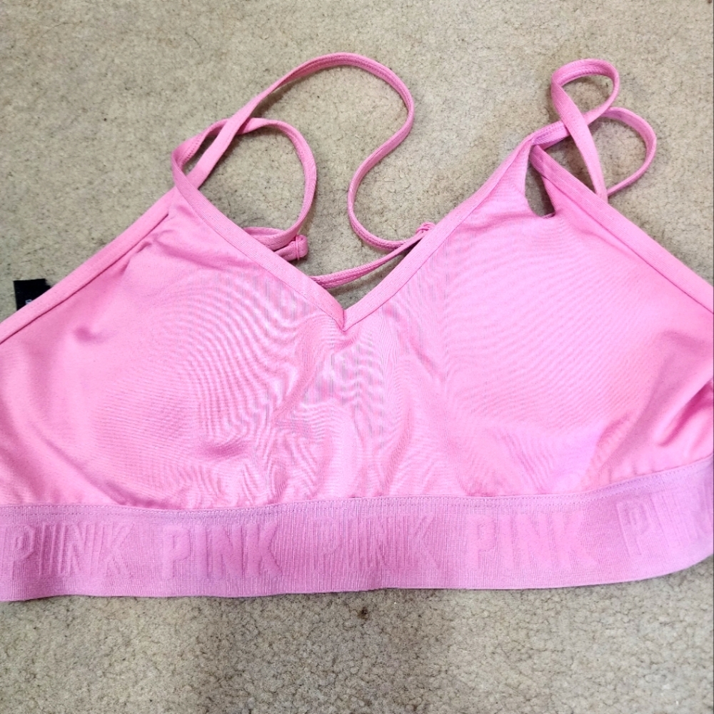 Pink ultimate lightly lined sports bra